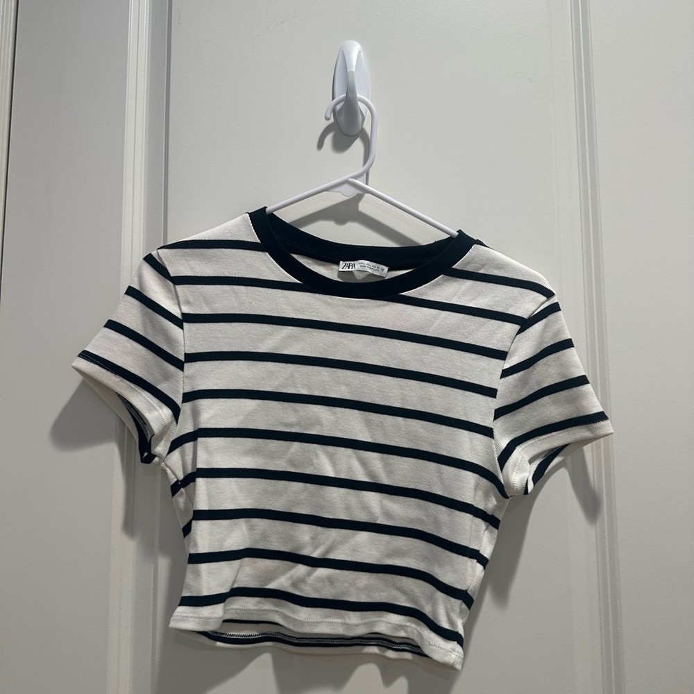 Zara Black and White Striped Short Sleeve Tee